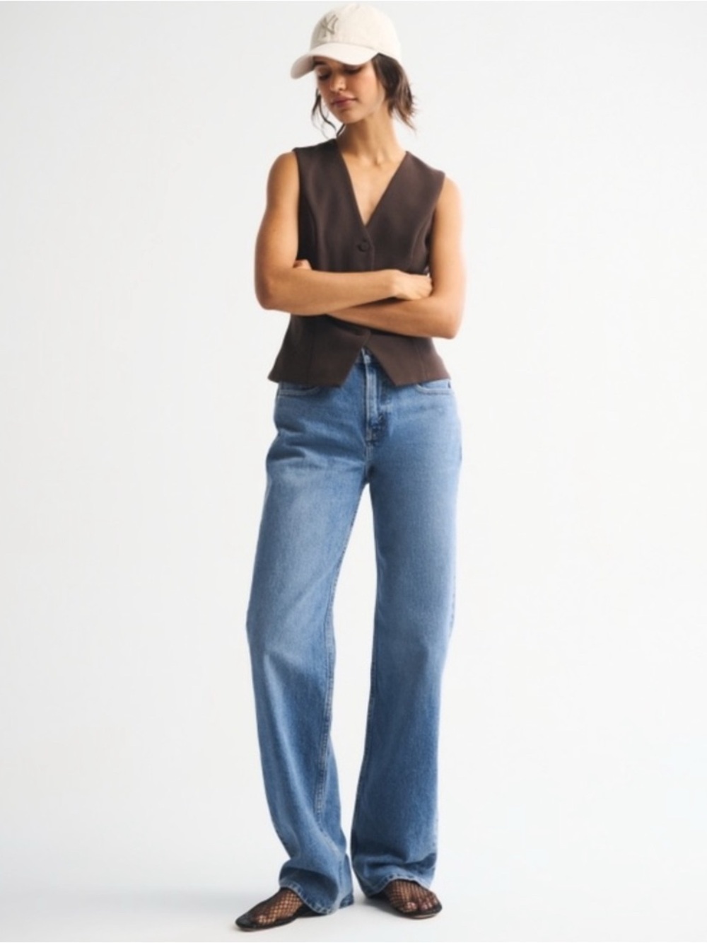 Abercrombie & Fitch The 90s Relaxed Jean High Rise Mid Blue, size 30 short
